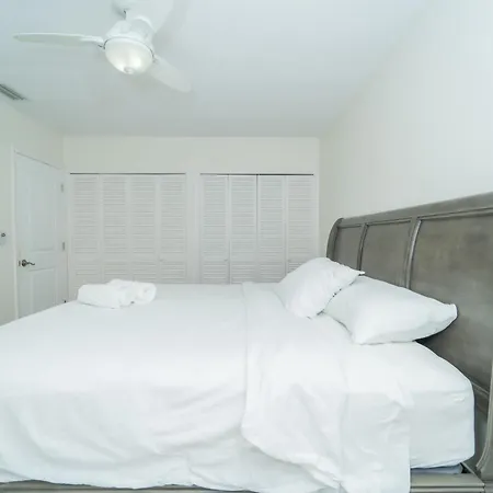 Waterfront Villa Heated Pool Spa Walk To Beach Fort Lauderdale Exterior photo