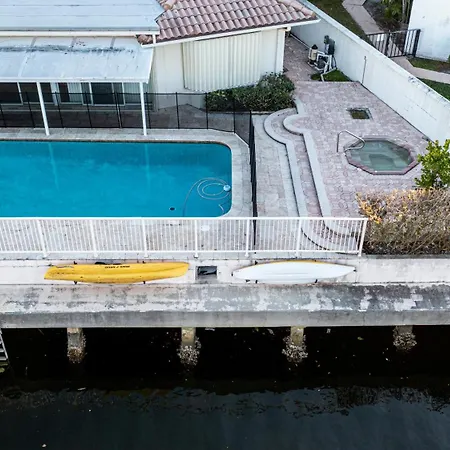 Waterfront Villa Heated Pool Spa Walk To Beach Fort Lauderdale Exterior photo